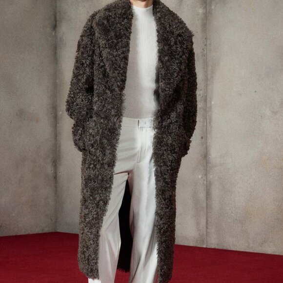 Elegant Karakul Brown Authentic Fur Coat. Made in Greece 🇬🇷 - Picture 1 of 9